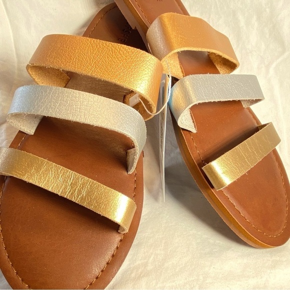 6 for$20♥️BNWT 3 metallic color tone slides in a size 11 by Cupshe - Picture 1 of 5